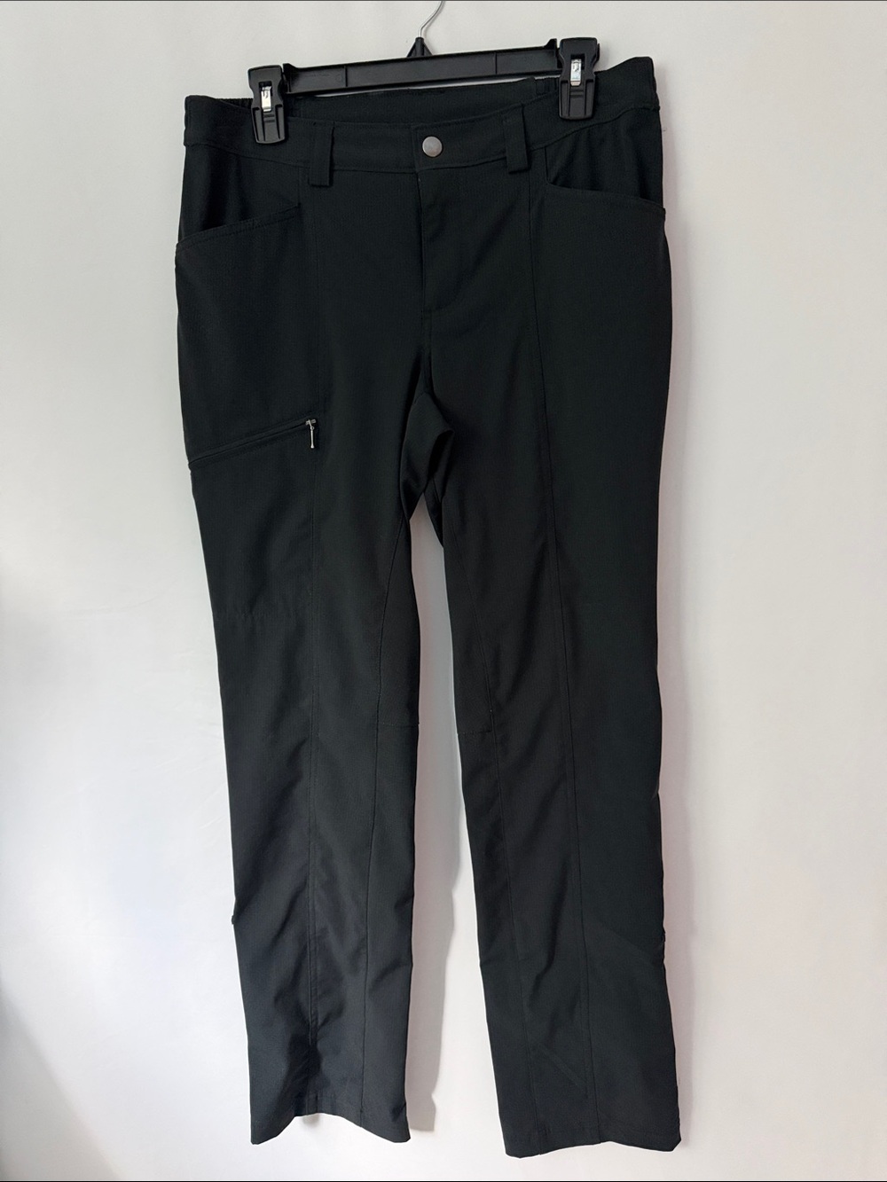 Duluth Trading Black Breezeshooter slim leg convertible pants size 6